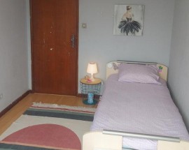 Quarto feminino em Vila do Conde