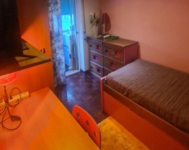 Arrendo quarto em Loures rua de Diu