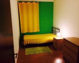 Alugo quarto a rapariga estudante em Evora