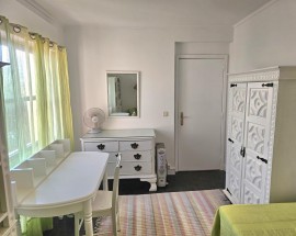 Quarto individual em Lisboa Telheiras