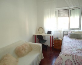 Alugo 2 quartos a meninas na SOLUM COIMBRA