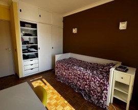 Quarto disponivel Gambelas Vivenda