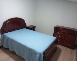 Aluguer de quartos em moradia nas Caxinas