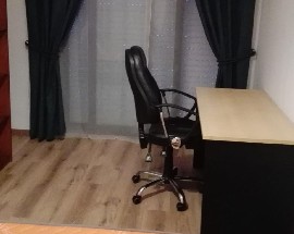 Quarto individual rapaz estudante FCT NOVA Monte Caparica