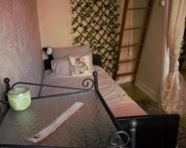 Tenho um quarto para arrendar em Lisboa Alcantara