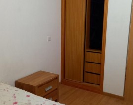 Quarto individual com wc partilhado perto Hospital