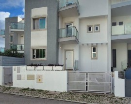 Quartos zona Premium da Charneca da Caparica