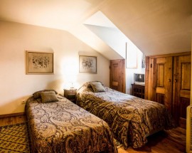 Quarto centro Lisboa aluga se estudante