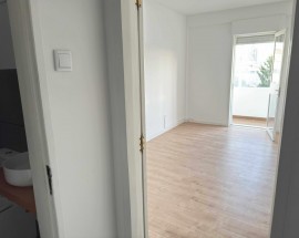 Arrendo encantador T1 no Centro do Porto