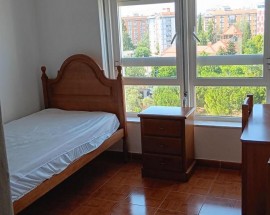 Quartos individuais em apartamento T4 Lisboa Olivais