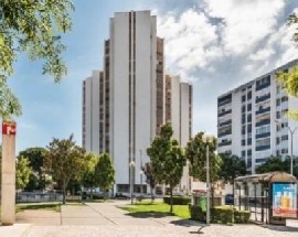 Bom preco quarto individual junto ao metro Ameixoeira