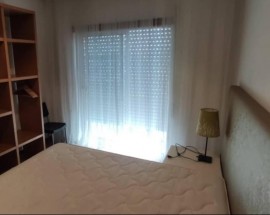 Quarto com varanda perto Intermarche Marinha Grande