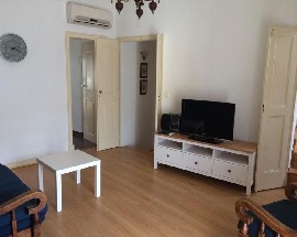 Augam se quartos mobilados no centro historico de Evora