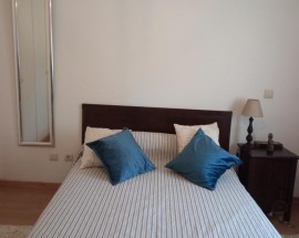 Alugo quarto para menina estrangeira em Erasmus