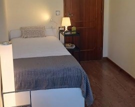 Quarto individual em Santo Ovideo VNGaia