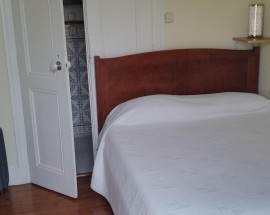 Quarto a 5 minutos do metro da Baixa Chiado