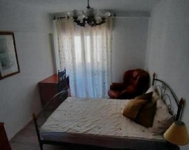 Alugam se dois quartos em Faro