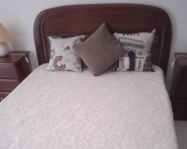 Arrendo quarto numa zona sossegada de Albufeira