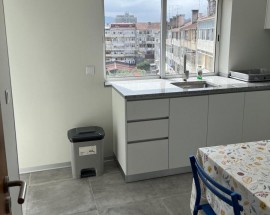 Alugo quartos em Braga rua Dr Elisio de Moura