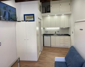 Sunny and Quiet Apartment at Castelo Sao Jorge Hill