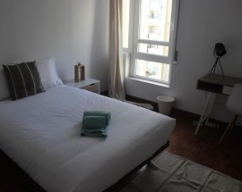 Arrendo quarto nos Olivais junto a zona da EXPO