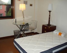 Quarto individual para estudante no Porto rua da Boavista