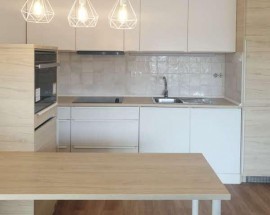 Arrendo apartamento T2 mobilado na Damaia Amadora