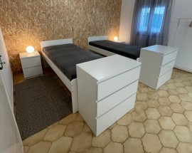 Quarto estudantes FCT Egas Moniz vivenda na Sobreda