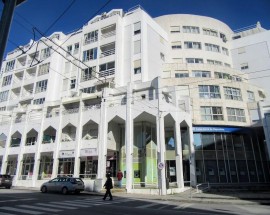 Quarto em Coimbra junto ao Alma Shopping ESEC e Liceus