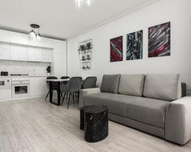 Arrendo apartamento T1 Porto rua de Oliveira Monteiro