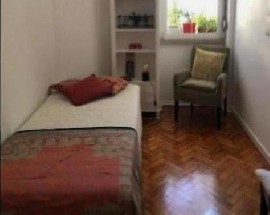 Aluga se quarto a estudante Lisboa centro