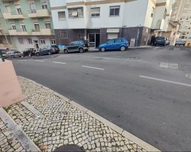 Quarto Suite WC privado em ODIVELAS Lisboa