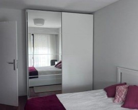 Arrendo quartos Porto rua Tenente Valadim