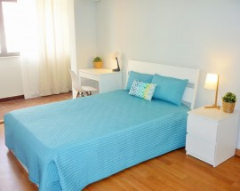 Apartamento ou quartos a estrear junto ao metro Alfornelos