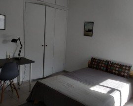 Arrenda se quarto em Faro a 5 minutos do Campus da Penha
