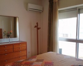 Quartos no Porto junto Praca Velasquez