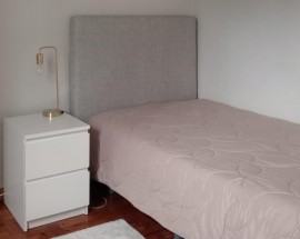 Arrendo quarto a estudante junto ISEL e metro Chelas