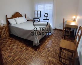 Arrendo quartos individuais na Charneca da Caparica