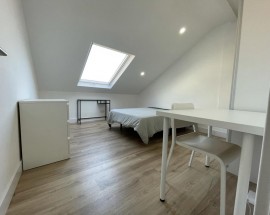 Quarto em excelente localizacao junto ao metro Alameda