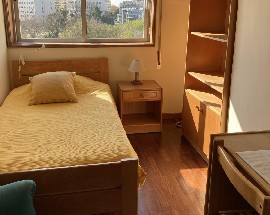 Quarto individual a estudante Lusiada Catolica IPAM e ISAG