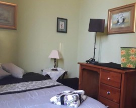 Quarto casal em frente Estadio Dragao