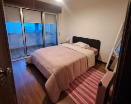 Arrendo quarto para menina estudante em Viseu
