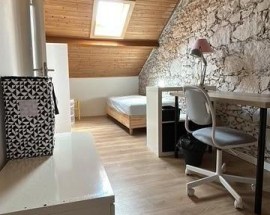 Quarto para estudante residencia feminina Lisboa Alvalade