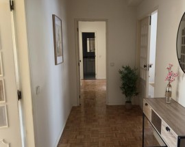 Arrendo quartos a meninas estudantes em Leiria