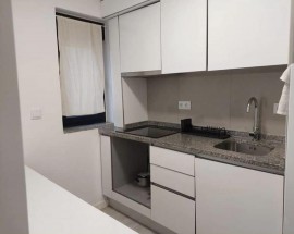 Arrendo quarto wc privativo Porto rua Central de Francos