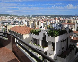 Arrendo apartamento com 2 quartos a 2 estudantes em Coimbra