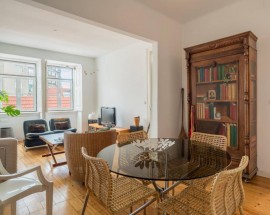 Quartos ou apartamento T4 em Sao Vicente Lisboa