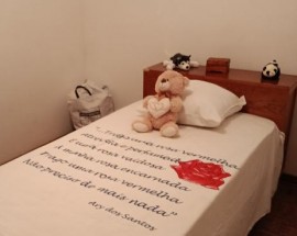 Aluga se quarto amplo Oeiras rua Jose Pedro da Silva