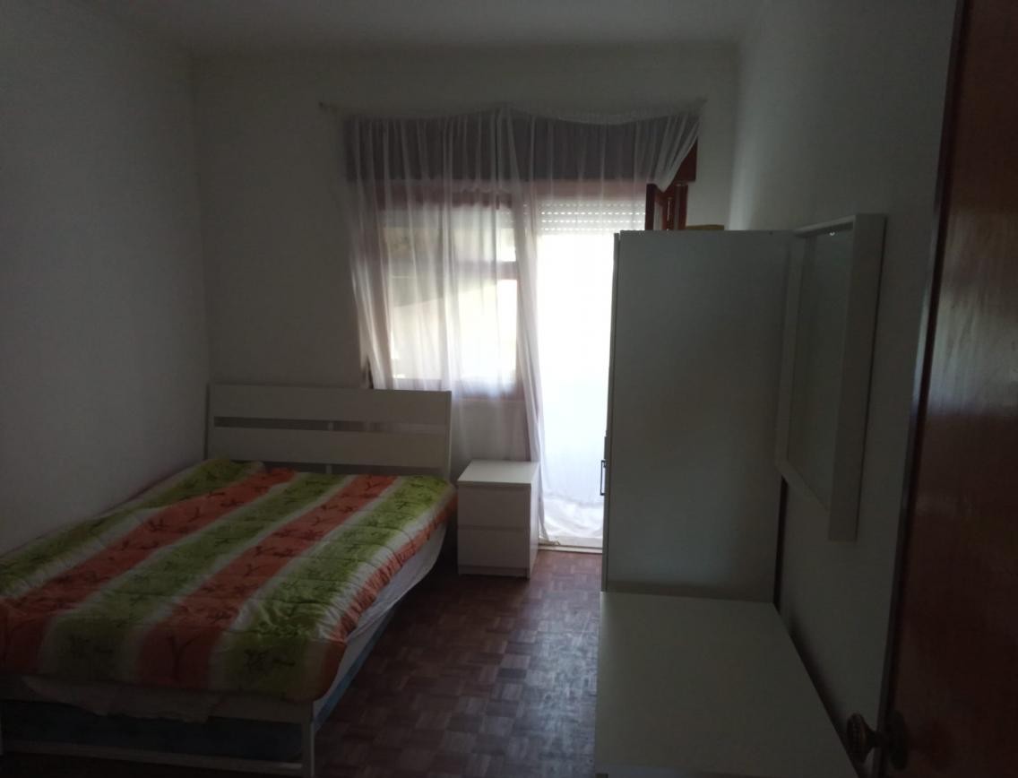 Foto de Ermezinda L